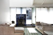 :  gallery