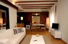 :  gallery