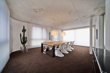 :  gallery