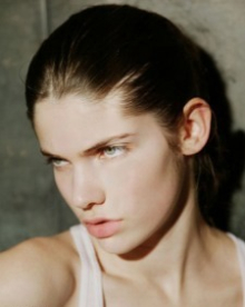 Model: Melissa Tur gallery