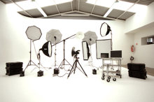 :  gallery