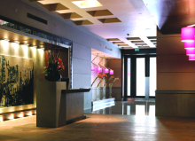 :  gallery