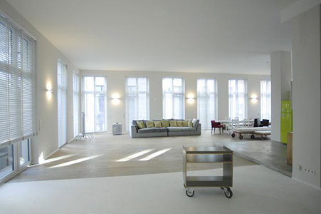 Mount Ray Studios