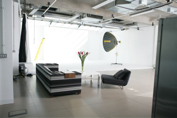Sola Studio