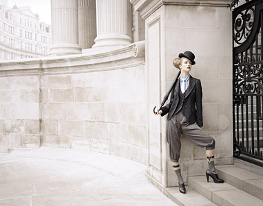 London: Jason Knott