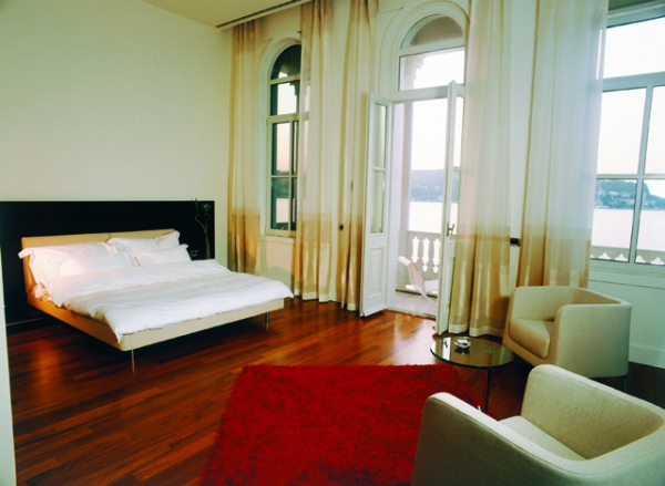 Ajia Hotel