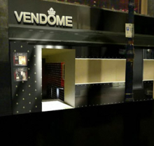 :  gallery