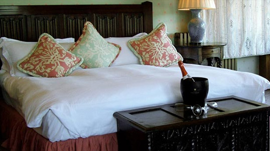 Exclusive Hotels