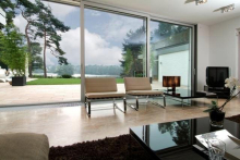 :  gallery