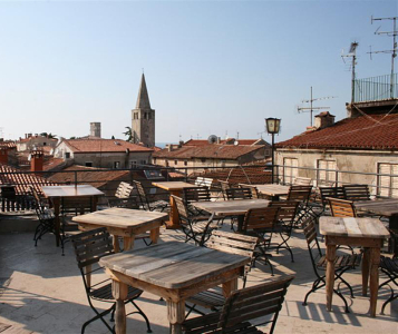 Dubrovnik: Adriatic Productions 