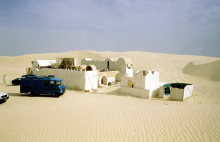 :  gallery
