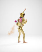 COVER PHOTO: ROMAIN LAURENT