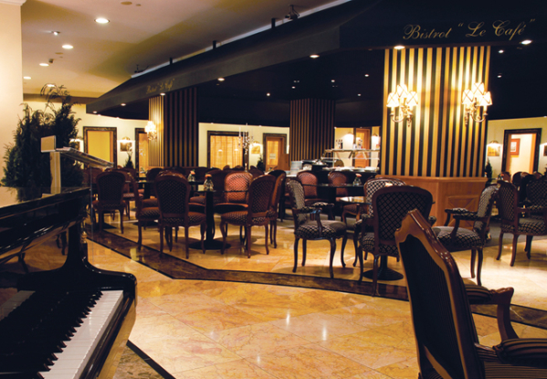 Dom Pedro Palace Hotel