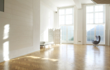 :  gallery