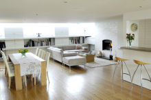 :  gallery