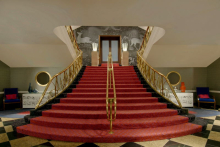 :  gallery