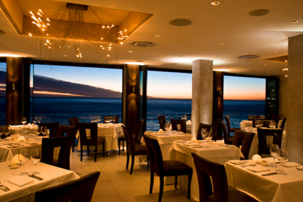 SALT Restaurant & Bar
