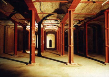 :  gallery