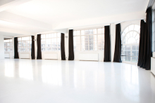 :  gallery