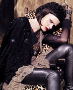 COVER PHOTO: ANNA MRAZEK KOVACIC REP. BY PAVLEYE 