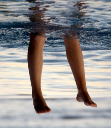 Title: The art of plunging underneath the water surface gallery