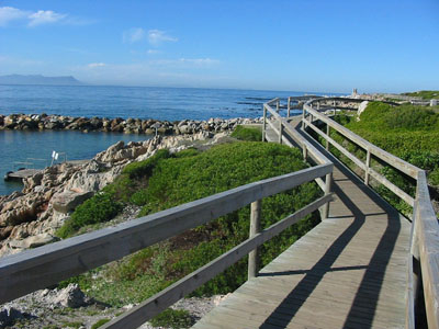 Cape Town [South Africa] : Euro connection
