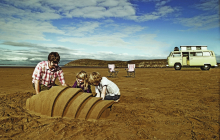 :  gallery