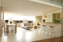 :  gallery
