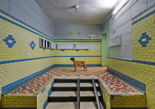 :  gallery