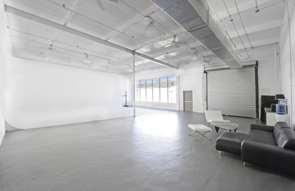 Aperture Professional Studios & Supply