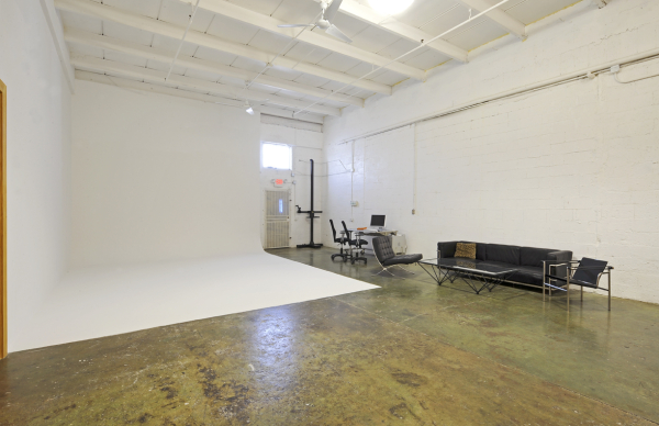 Aperture Professional Studios & Supply