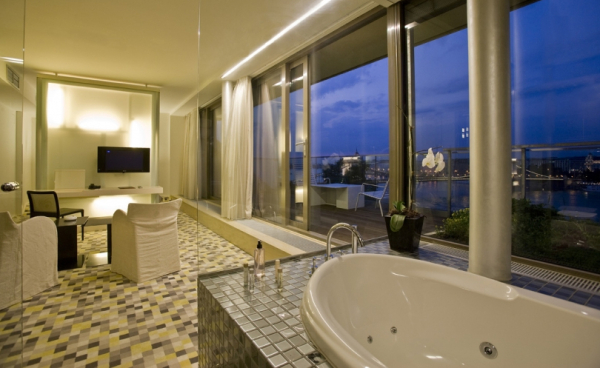 Lanchid 19 Design Hotel