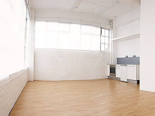 :  gallery