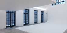 :  gallery