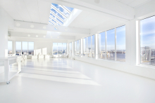:  gallery