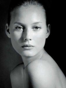 :  gallery
