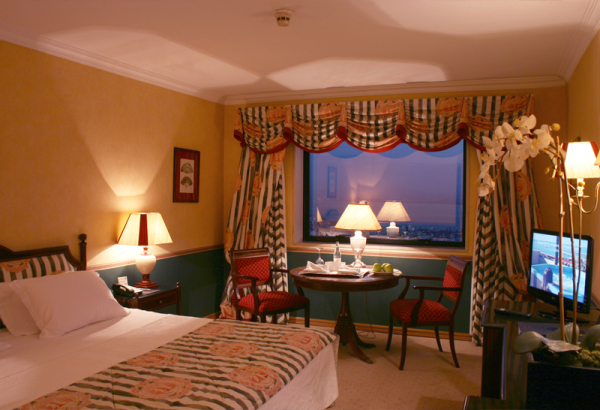 Dom Pedro Palace Hotel