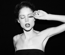 :  gallery