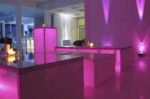 :  gallery