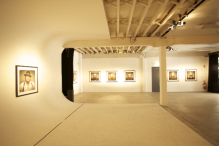 :  gallery