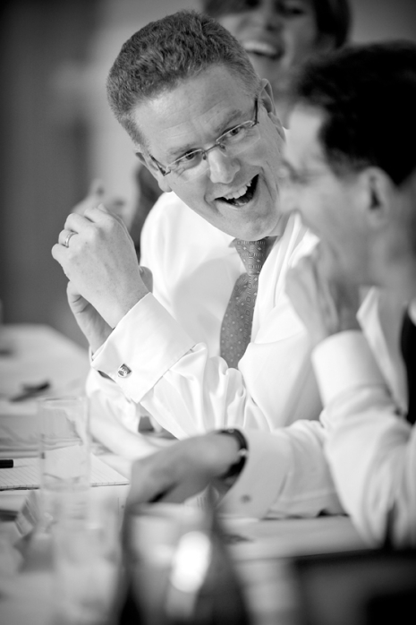 London: Martin Beddall