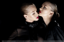 :  gallery