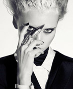 COVER PHOTO: EMRE UNAL
