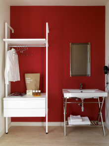  Red bedroom gallery