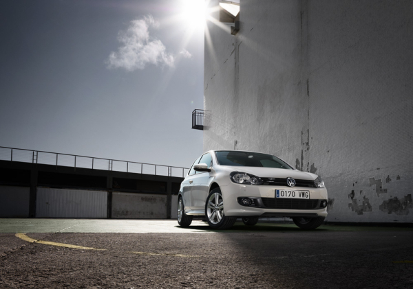 ECLIPSE CREATIVE RETOUCHING* 