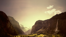 :  gallery