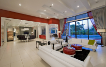 :  gallery