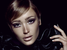 COVER PHOTO: MAKE UP BY TALY WAISBERG