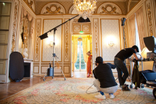 :  gallery