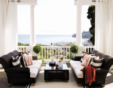 :  gallery